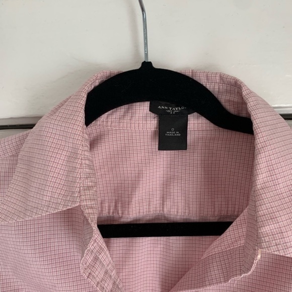 Ann Taylor Button Down Long Sleeve Pink/Red Top 0 - Picture 7 of 12